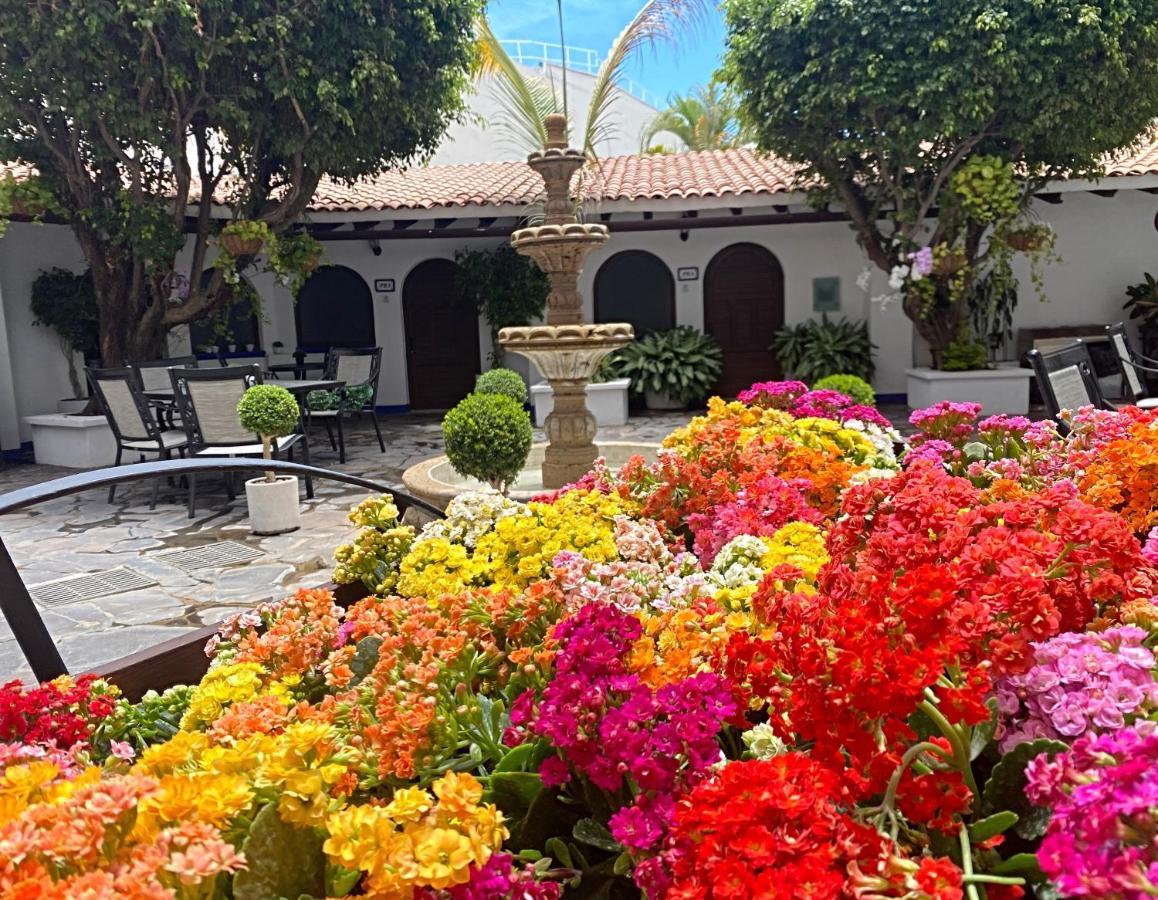 Hotel Suites Mar Elena (Adults Only) Puerto Vallarta Buitenkant foto