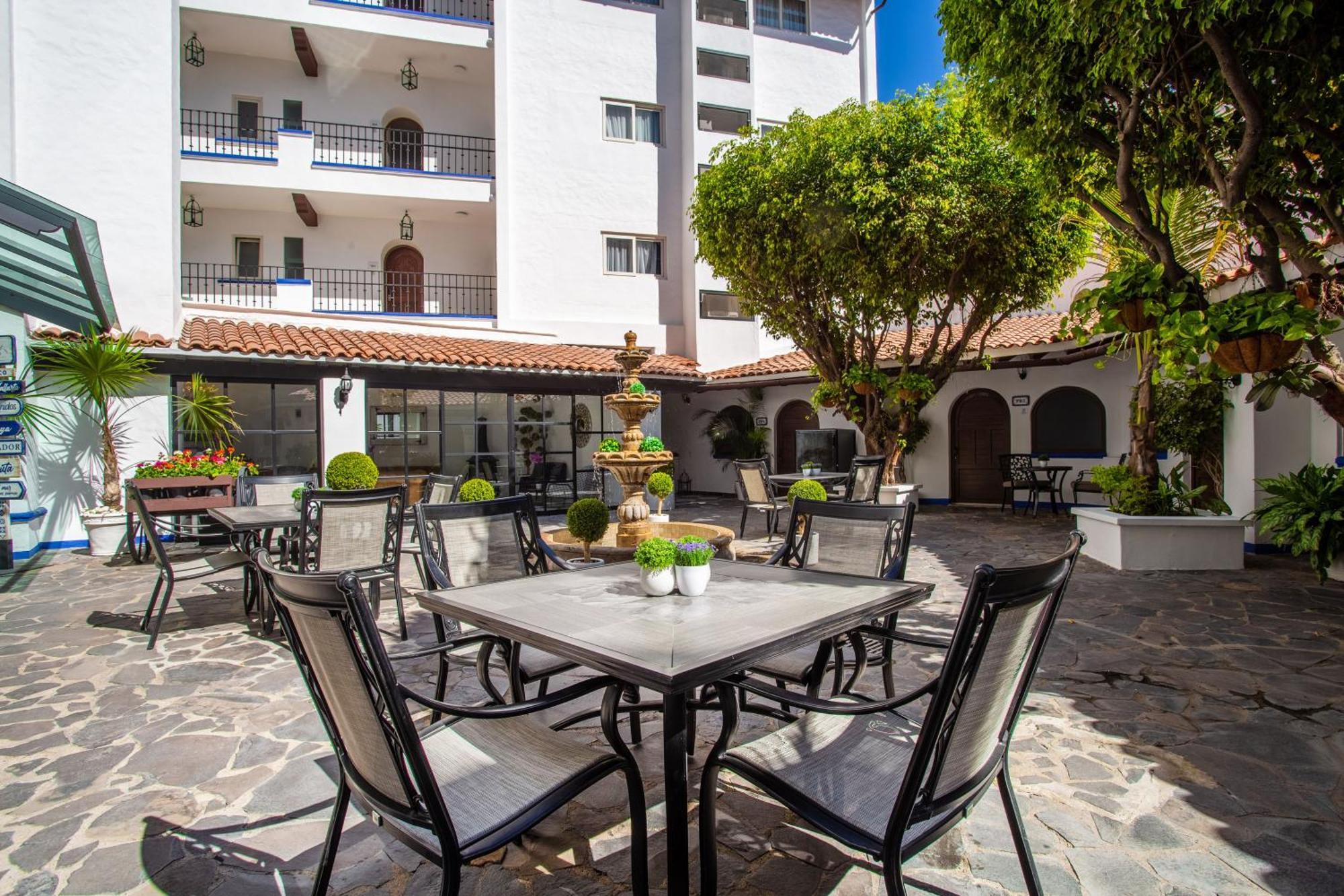Hotel Suites Mar Elena (Adults Only) Puerto Vallarta Buitenkant foto